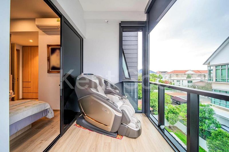 4 Bed Apartment (Condo) for Sale in  M Suites - Image 1